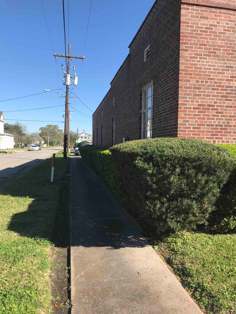 Office Building For Sale or Lease: 1890 Broadway St, Beaumont, TX 77701